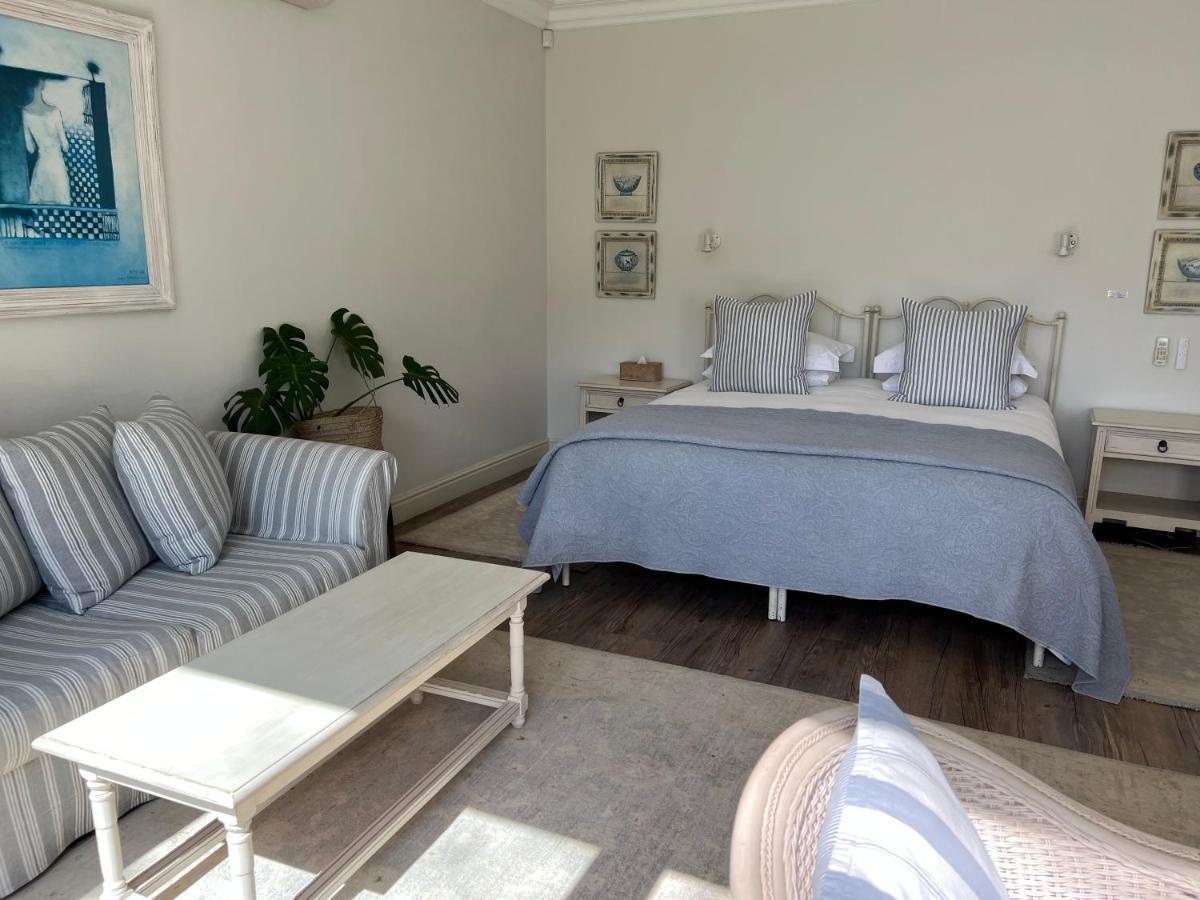 Constantia Valley Lodge Cape Town Bagian luar foto