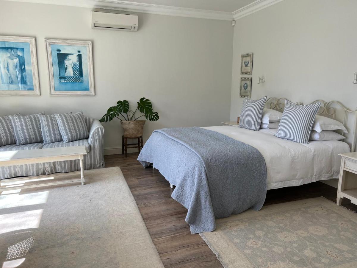Constantia Valley Lodge Cape Town Bagian luar foto