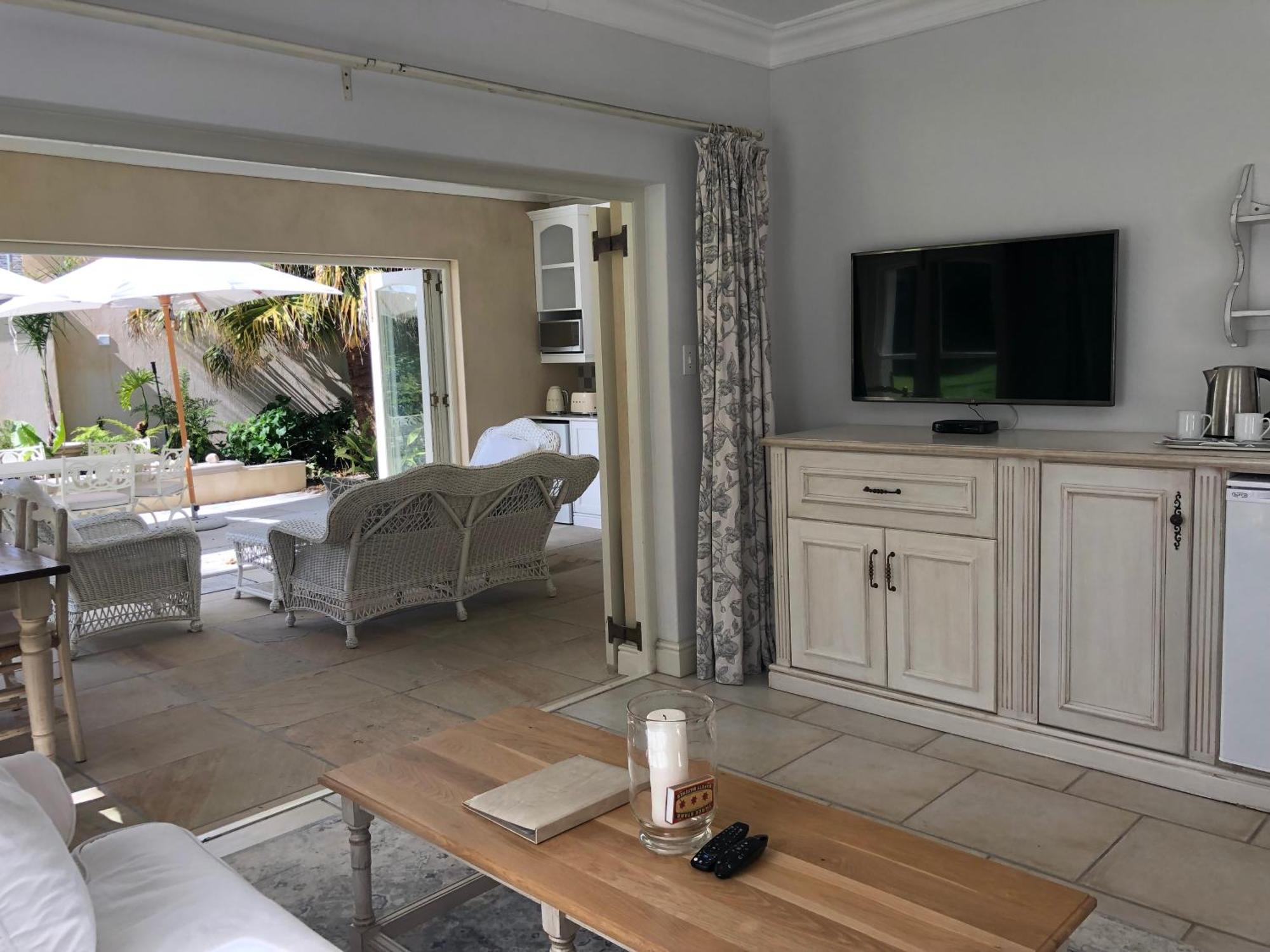 Constantia Valley Lodge Cape Town Bagian luar foto