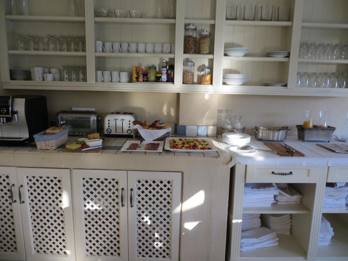 Constantia Valley Lodge Cape Town Bagian luar foto